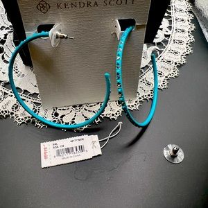 KENDRA SCOTT Turquoise hoops. Pierced earrings